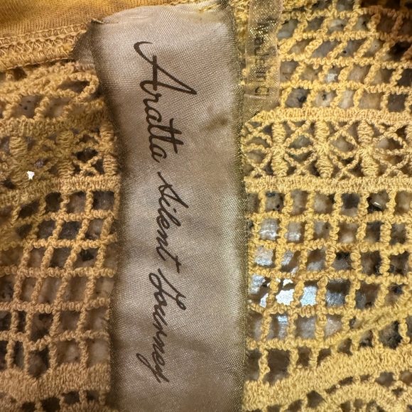 Aratta Mustard Lace Accent Blouse - Picture 5 of 6